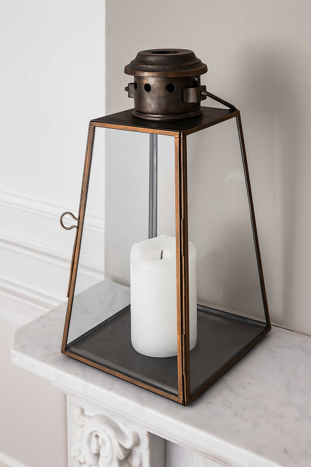 Giva Lantern - Antique Brass