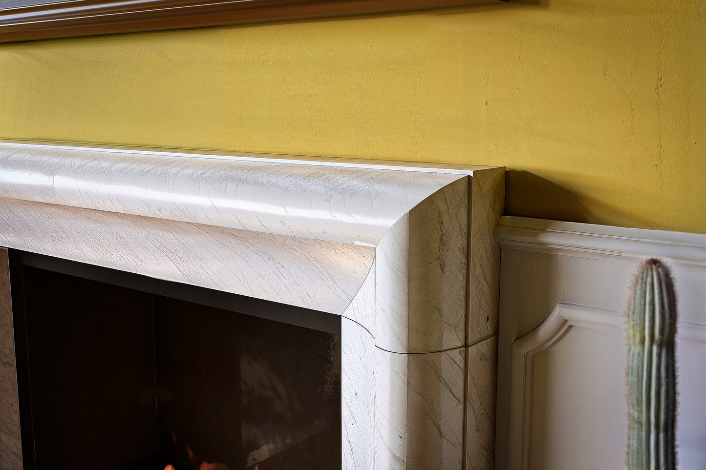 The Savona Fireplace